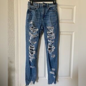 American Eagle ripped mom jeans size 00